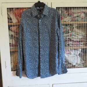 So Pretty Banana Republic Blue & White Floral Button Up Shirt Blouse Women's S
